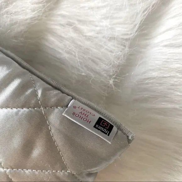 Innies Large Quilted Handbag Shaper Silver - Picture 5 of 7